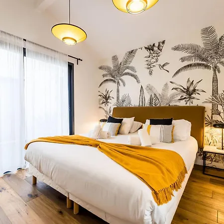 Bloomy - Villa Biarriz