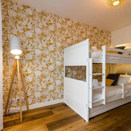 Bloomy -